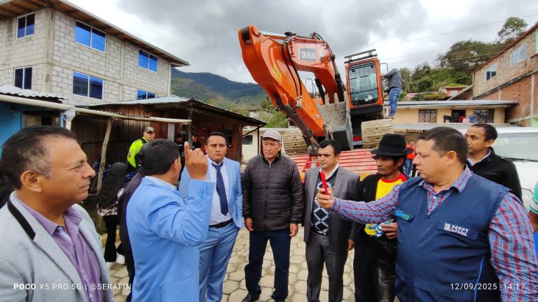 recibimos la excavadora del Municipio de Zamora