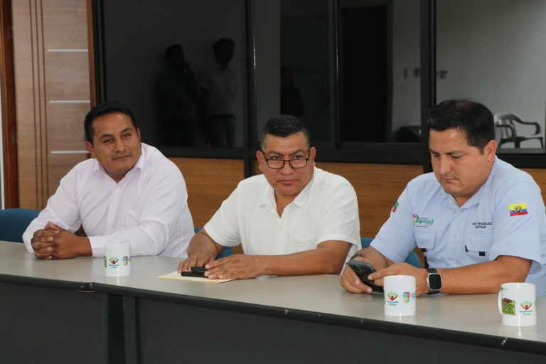 Trabajando por el desarrollo de nuestra gente